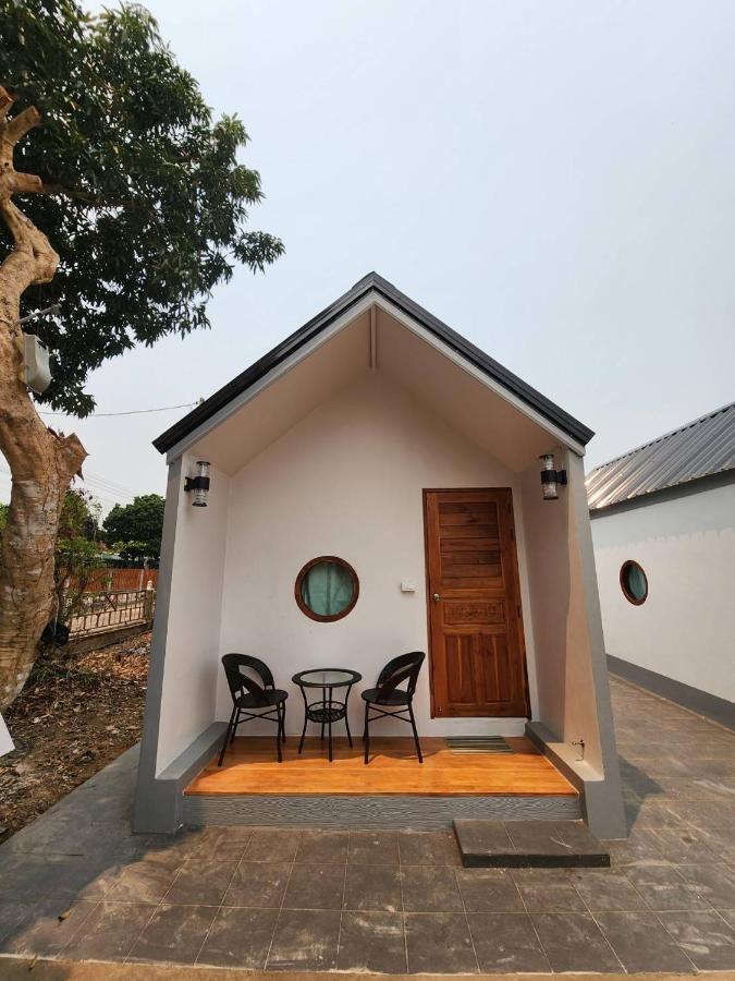 Bunrapee House Apartment Nan Bagian luar foto